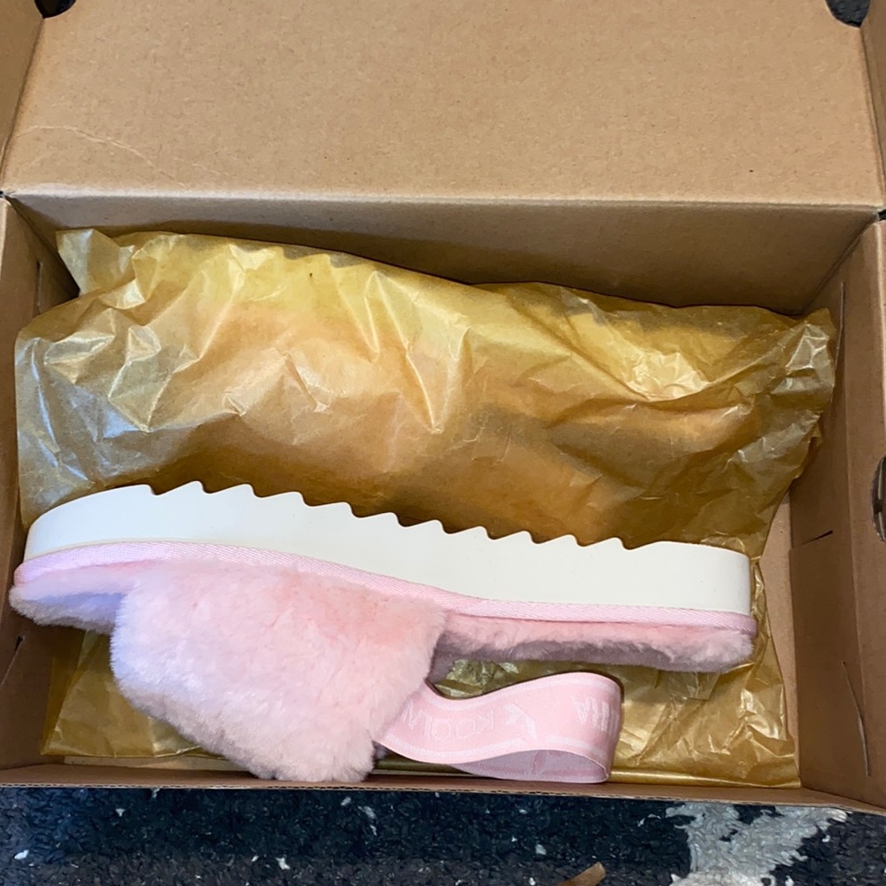 Koolaburra Pink Slippers